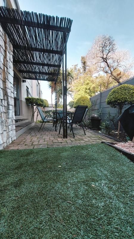3 Bedroom Property for Sale in Bloemhof Western Cape